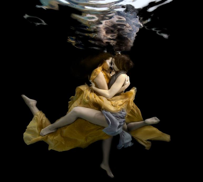 Embrace Arte Embrace Arte